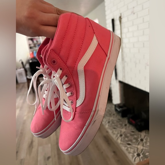 Pink vans - Picture 2 of 4